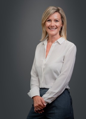 Dealmaker photo