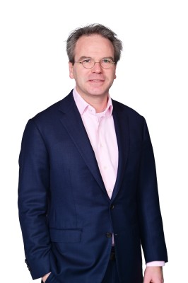 Dealmaker photo