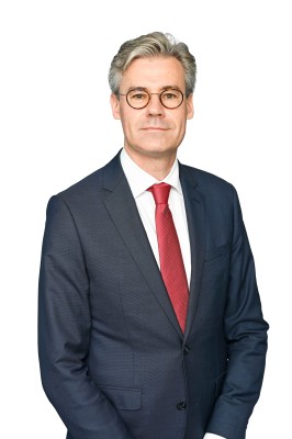 Dealmaker photo