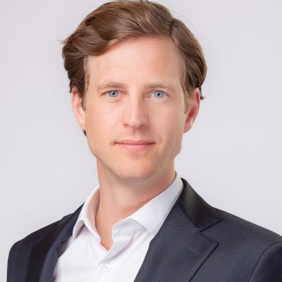 Dealmaker photo