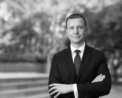 Dealmaker photo