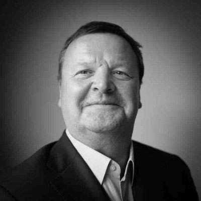 Dealmaker photo