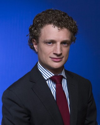 Dealmaker photo