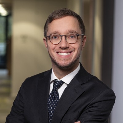 Dealmaker photo