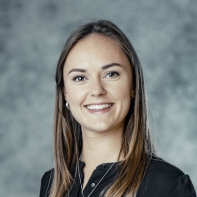 Dealmaker photo