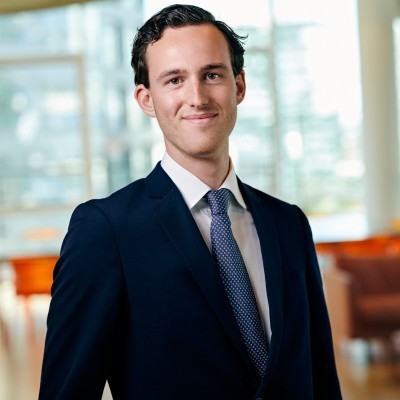 Dealmaker photo