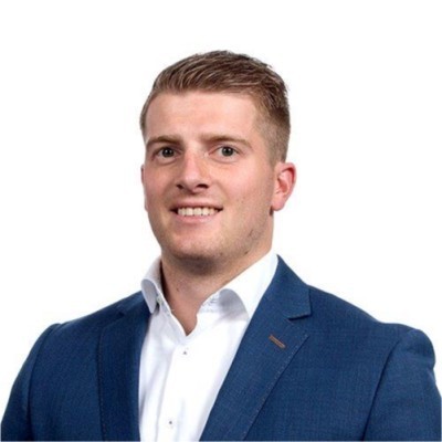 Dealmaker photo