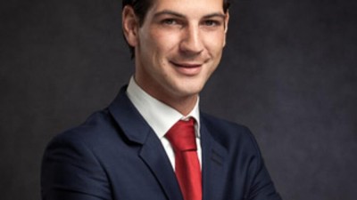 Dealmaker photo