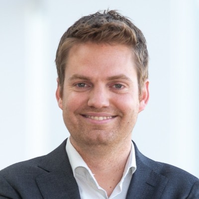 Dealmaker photo