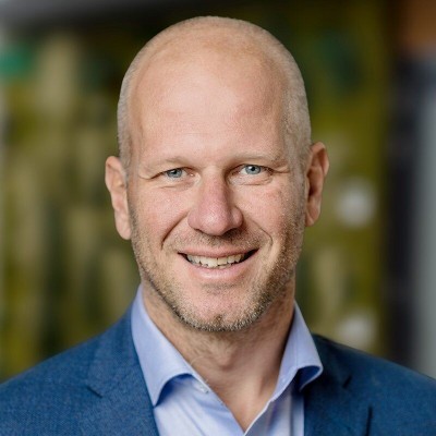 Dealmaker photo