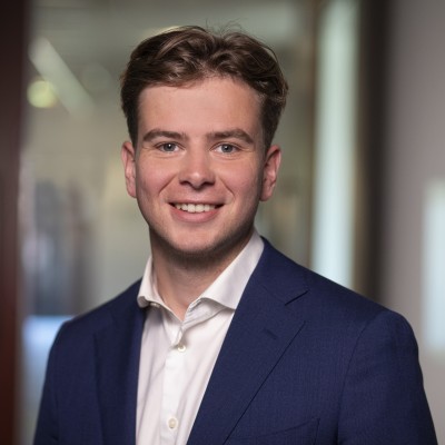 Dealmaker photo