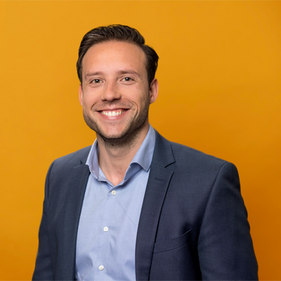 Dealmaker photo