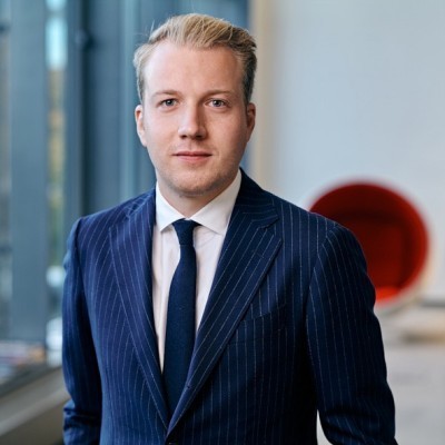 Dealmaker photo