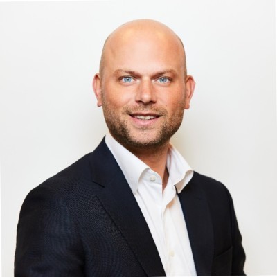 Dealmaker photo
