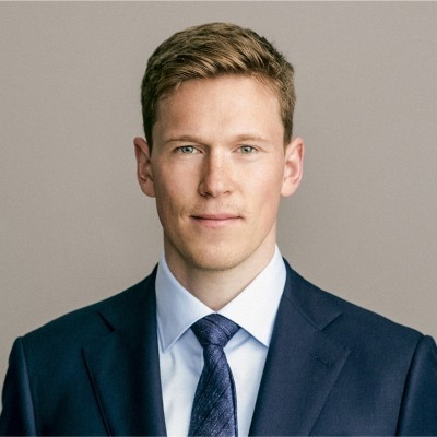 Dealmaker photo