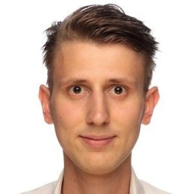 Dealmaker photo