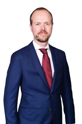 Dealmaker photo