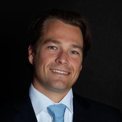 Dealmaker photo