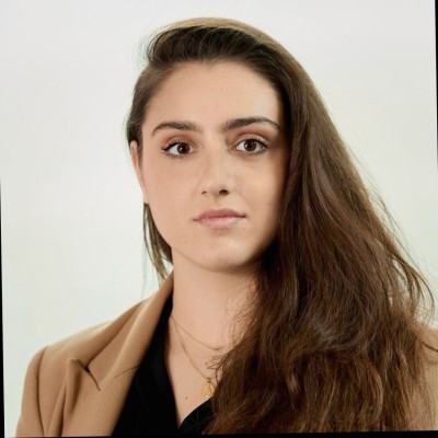 Dealmaker photo