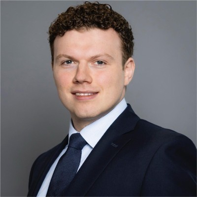 Dealmaker photo