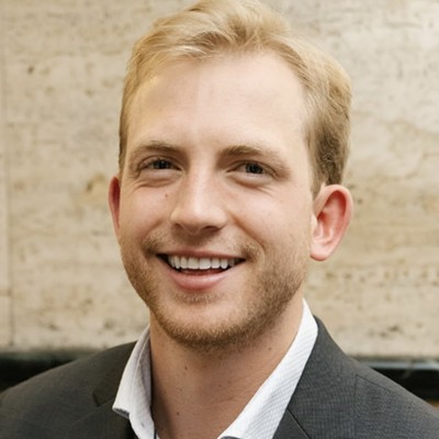 Dealmaker photo
