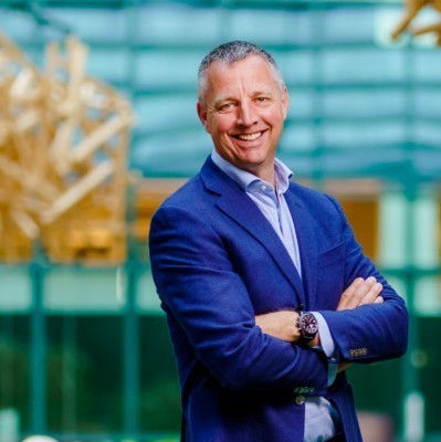 Dealmaker photo