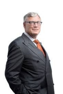 Dealmaker photo