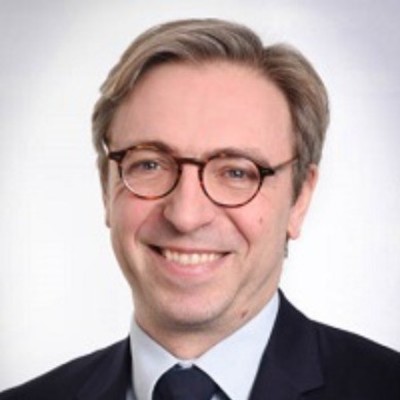 Dealmaker photo