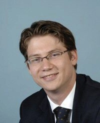 Dealmaker photo