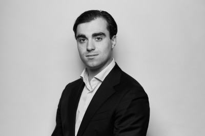 Dealmaker photo