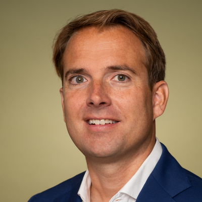 Dealmaker photo