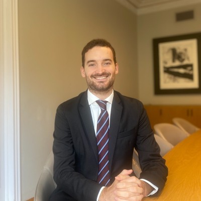 Dealmaker photo