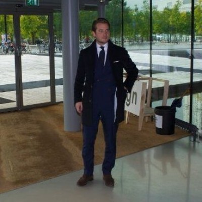 Dealmaker photo