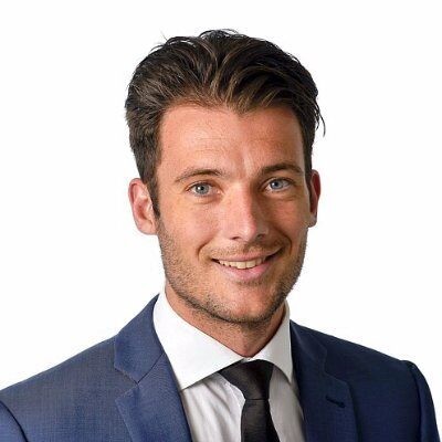 Dealmaker photo