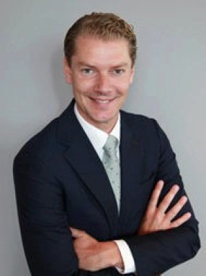 Dealmaker photo