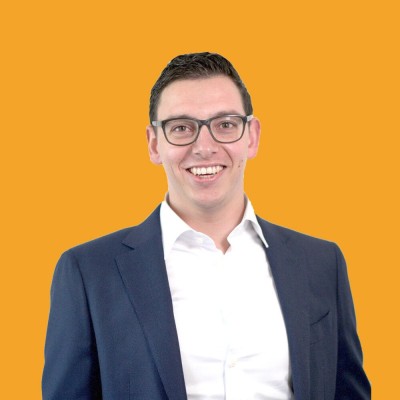 Dealmaker photo