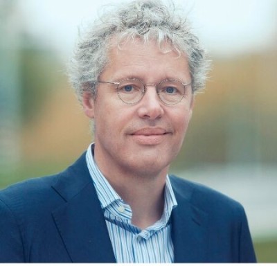 Dealmaker photo