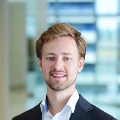Dealmaker photo