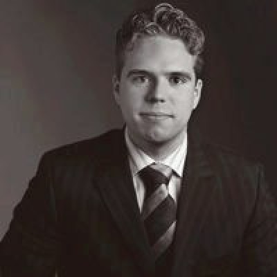 Dealmaker photo