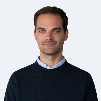 Dealmaker photo