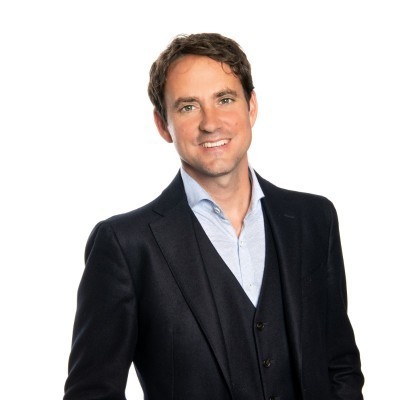 Dealmaker photo