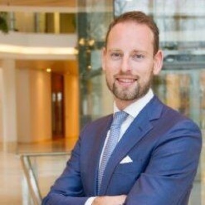 Dealmaker photo