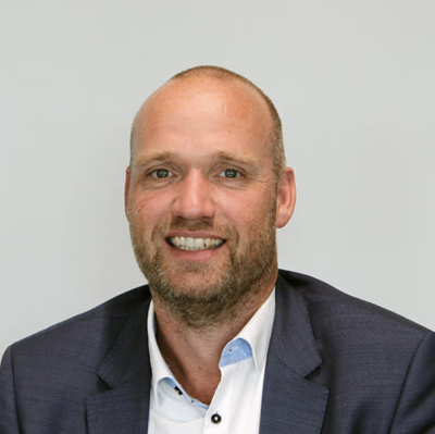 Dealmaker photo