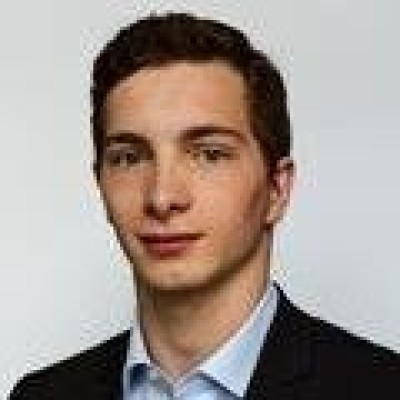 Dealmaker photo