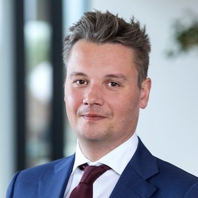Dealmaker photo