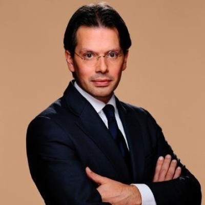 Dealmaker photo