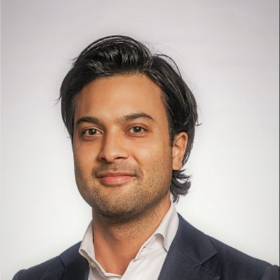 Dealmaker photo