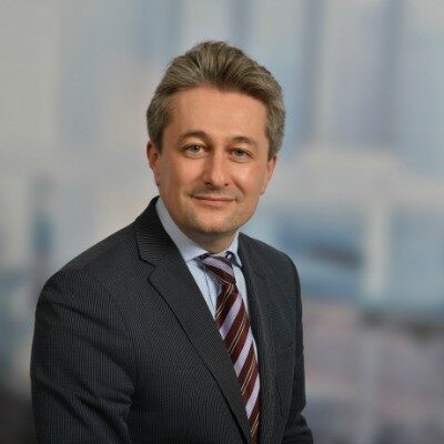 Dealmaker photo