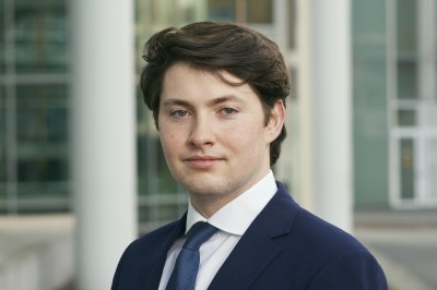 Dealmaker photo