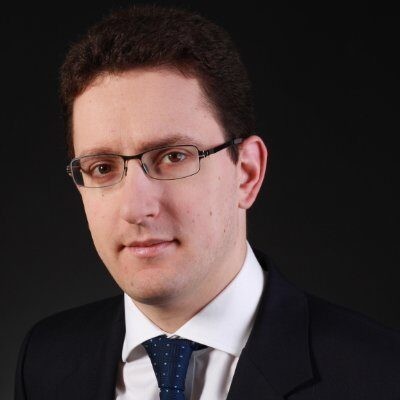 Dealmaker photo